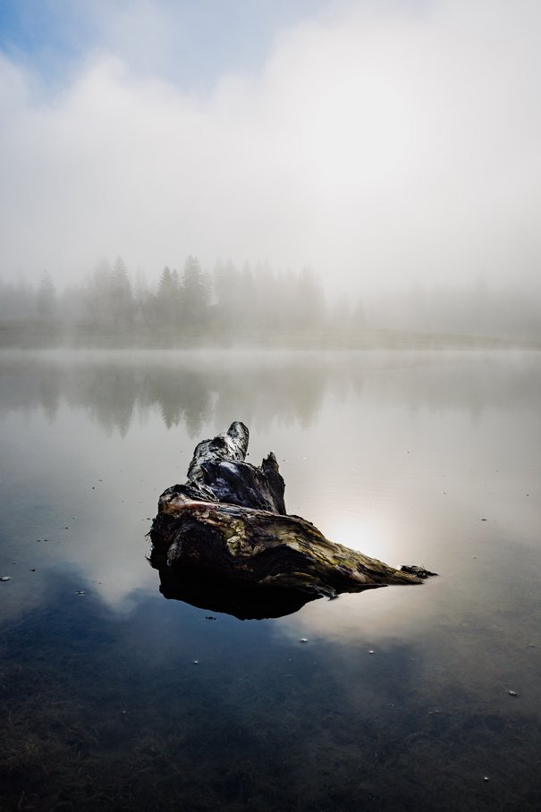 Drei Seen im Nebel